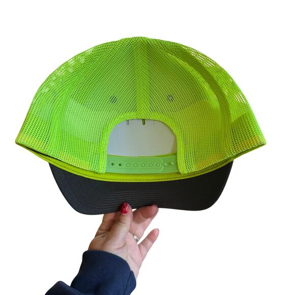 River Bum Snap Back Trucker Hat Flat Bill Fluorescent Green Mesh Cap Yupoong Y2K - Picture 3 of 5